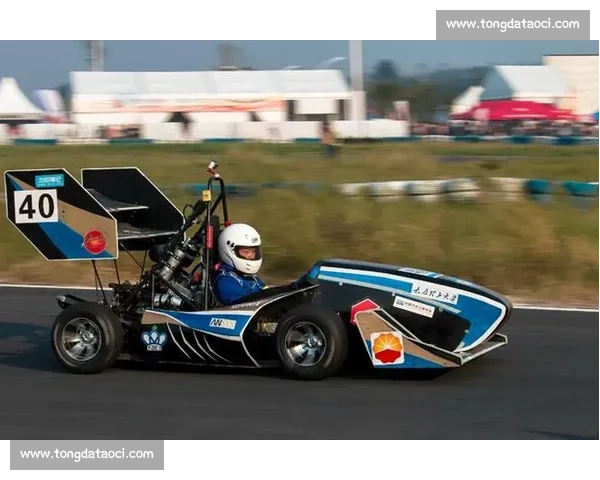 同城兄弟：携手逐梦的青春方程式